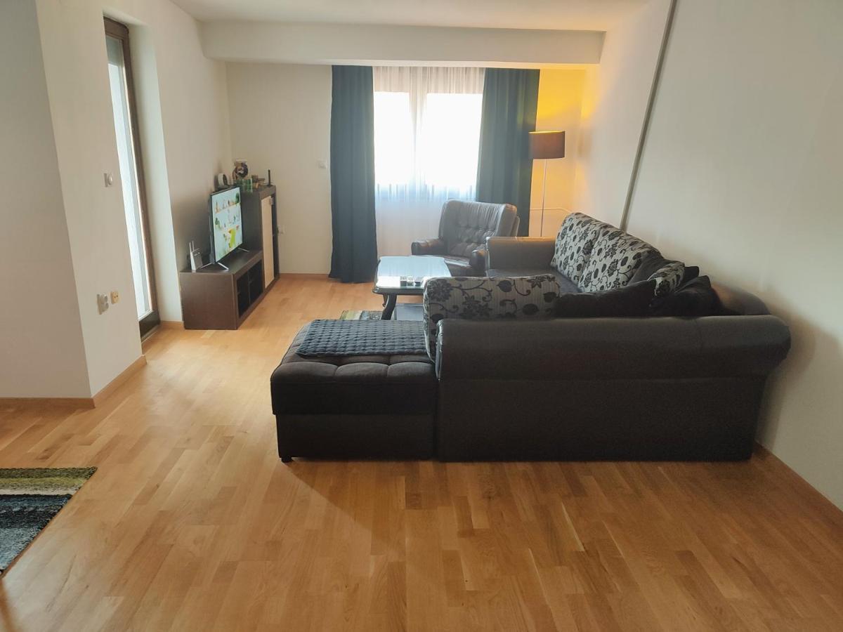 Antoni Apartment Skopje Exteriör bild